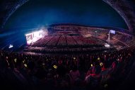 【ライブレポート】TWICE、全世界で約150万人を動員した超大型ツアーの最終公演を日産スタジアムにて開催 - 画像一覧（1/16）