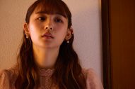 紫 今、ドラマ『どうか私より不幸でいて下さい』W主演の吉谷彩子と浅川梨奈に主題歌「ギンモクセイ」を生披露 - 画像一覧（3/6）