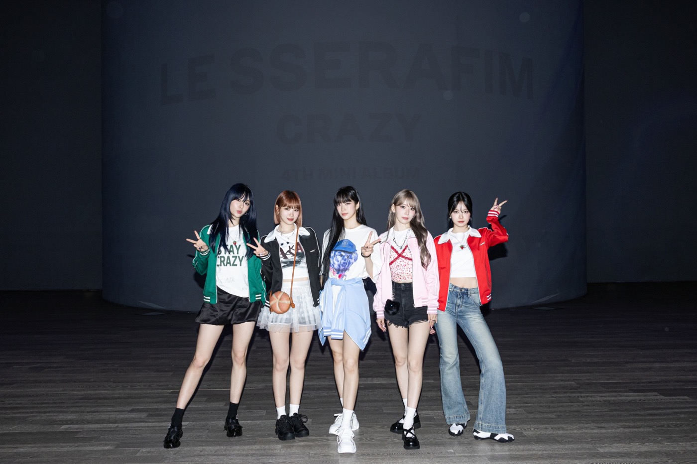 【レポート】LE SSERAFIM、4thミニアルバム『CRAZY』リスニングパーティにサプライズ登場 - 画像一覧（4/4）