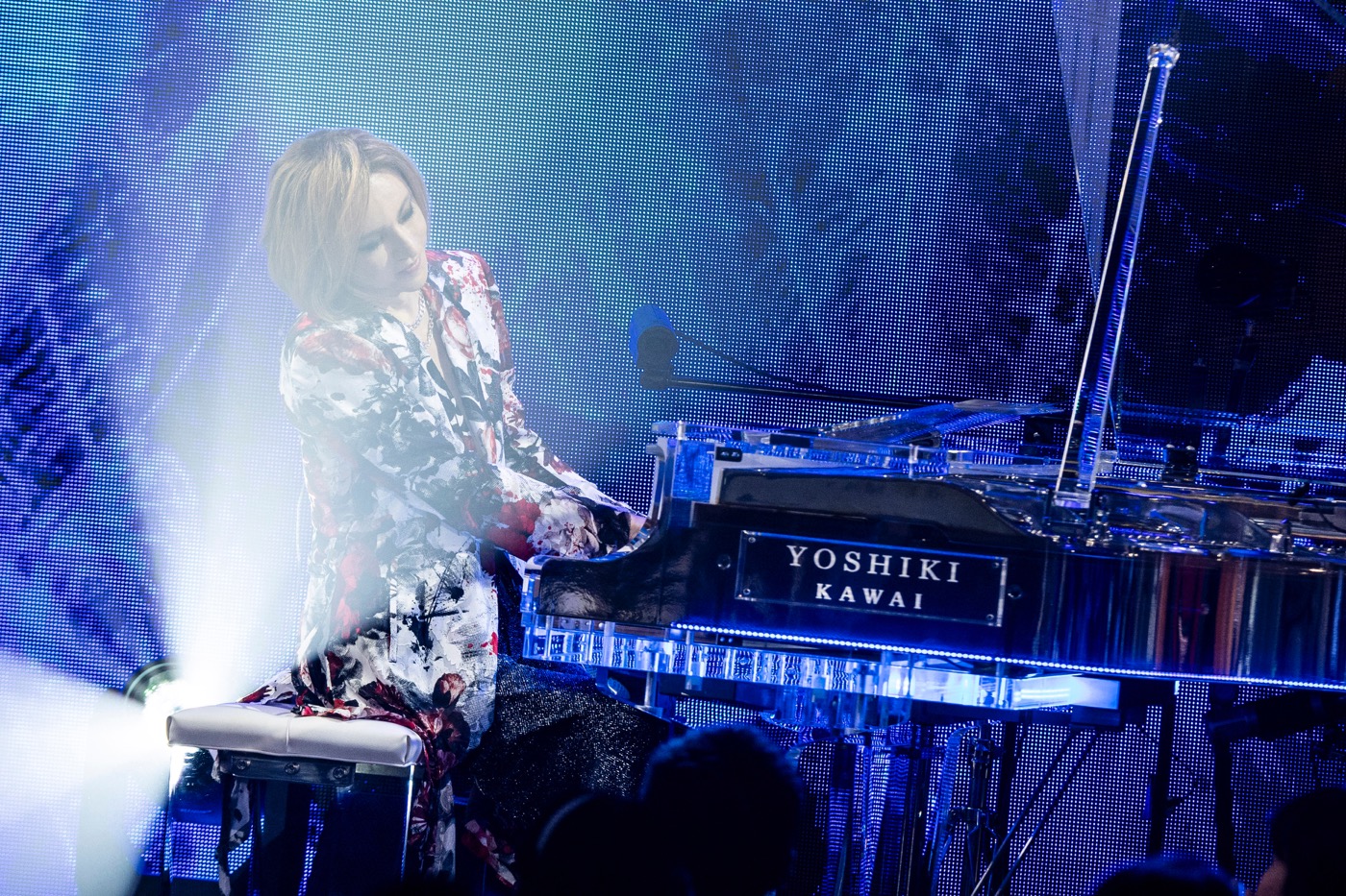 YOSHIKI世界一豪華なディナーショー完走！X JAPAN PATAとの共演や『24時間テレビ47』サプライズ出演も - 画像一覧（19/20）