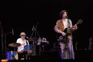 【ライブレポート】奥田民生ソロ30周年記念ライブ『59-60』開催！ DAY1は斉藤和義、吉井和哉らも登場 - 画像一覧（16/31）