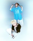 YOASOBIアジアツアー韓国公演ゲストに、NewJeansとAKMUが決定